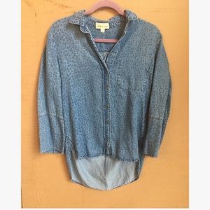 Cloth and Stone spotted denim shirt size XS.